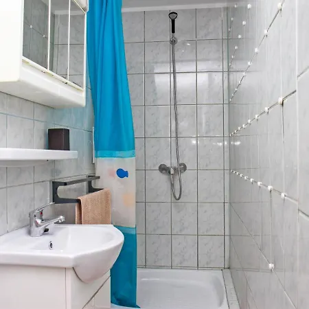 Azzurro By Interhome Feriehus