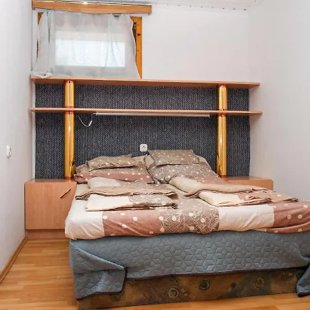 Azzurro By Interhome בית נופש Balatonmáriafürdő