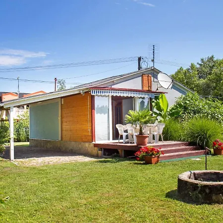 Azzurro By Interhome בית נופש